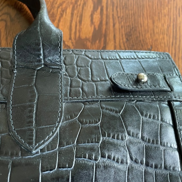 Black Crocodile Print Leather Bag - Picture 16 of 16